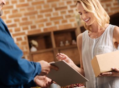 5 Ways Selling Merchandise Can Boost Your Business