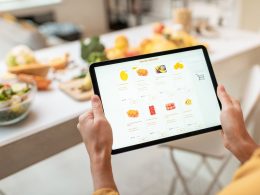 What to Know Before Selling Food Online