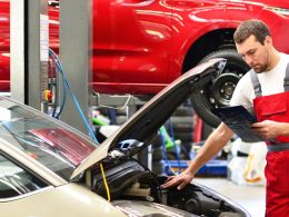 How to Choose the Right Automotive Shop Management Software
